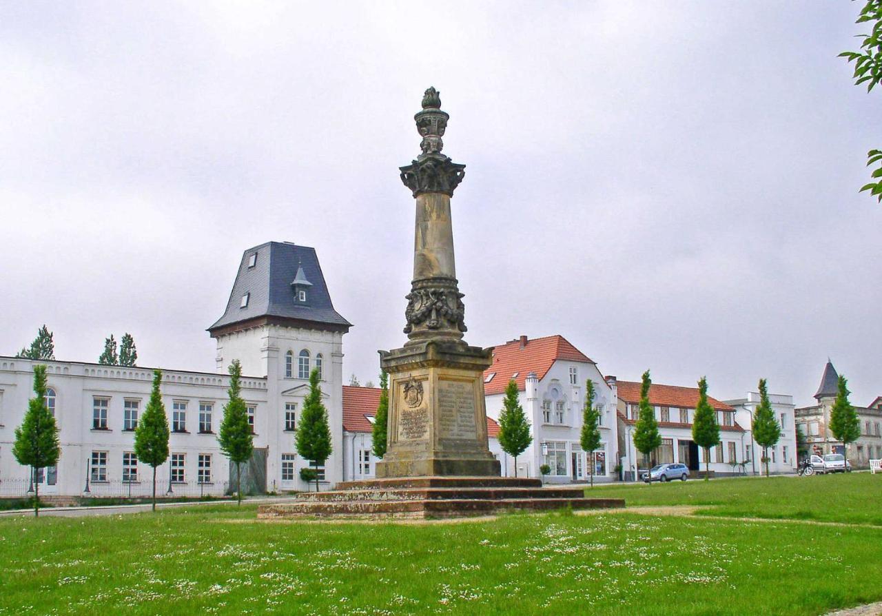 Z-Gemuetliche, Ruhig Gelegene Pension Bei Putbus Rueg 2330 푸트버스 외부 사진